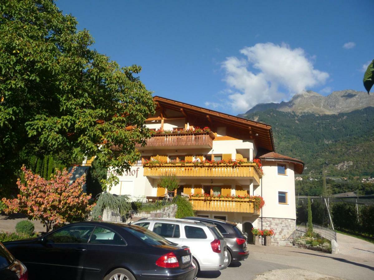 Ferienwohnungen Obermoarhof Lagundo Exteriör bild