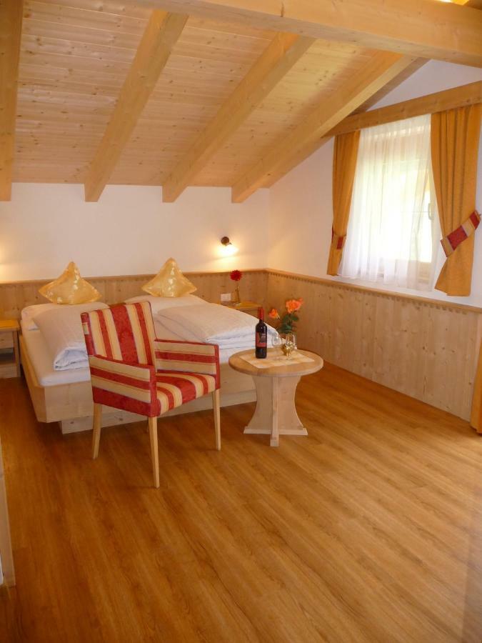 Ferienwohnungen Obermoarhof Lagundo Exteriör bild